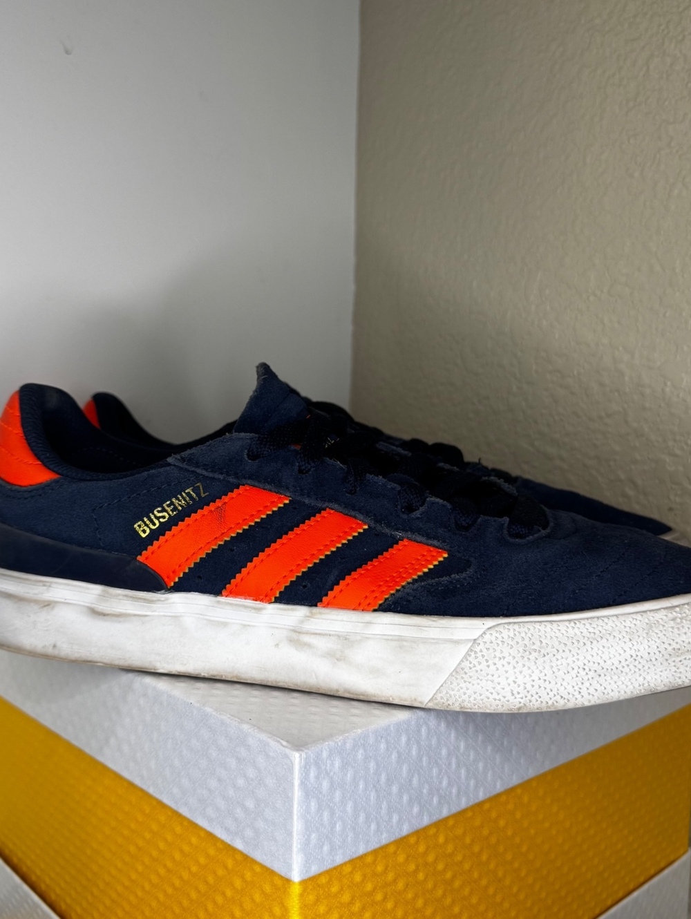 adidas Busenitz Navy Orange Suede Skate Shoes Men’s Size 9